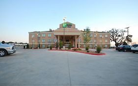 Holiday Inn Express & Suites Gonzales By Ihg